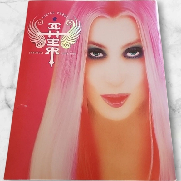 Cher's "Living Proof: The Farewell Tour." Book - Picture 2 of 10